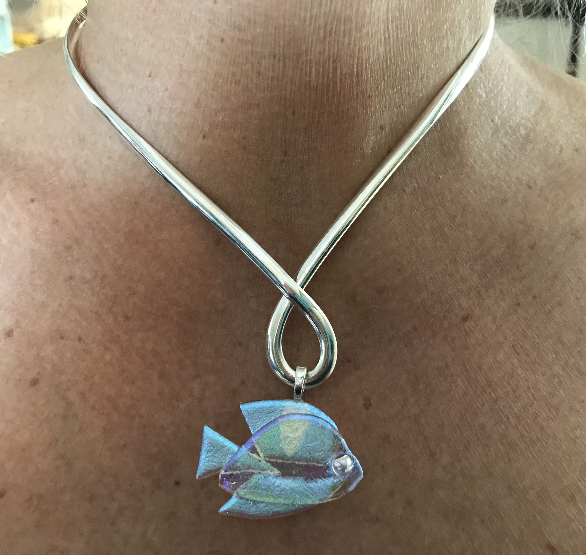 925 Sterling Silver Plated Choker V loop Collar Necklace Unique Pewter